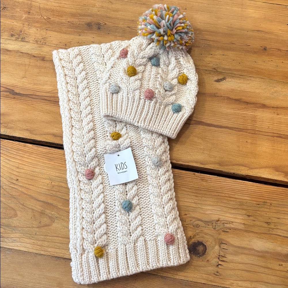 New! Spain's EL CORTE INGLES Kids 7-14 Cream Pom Pom Knit Scarf & Hat Set 2-Pc